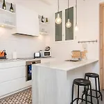 Canela Homes Concepcio Apartment *